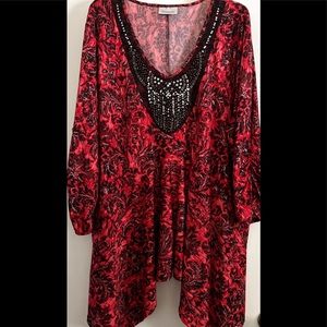 Rich Red,Perfect cond. Hand beaded scoop neck. 3/4 gathered sleeve. So soft